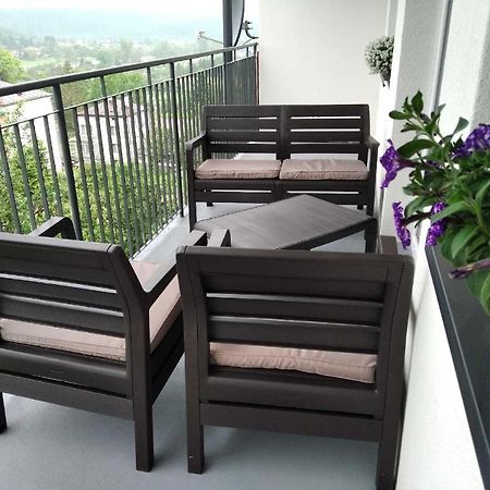 Apartament Julia Appartamento Lesko Esterno foto